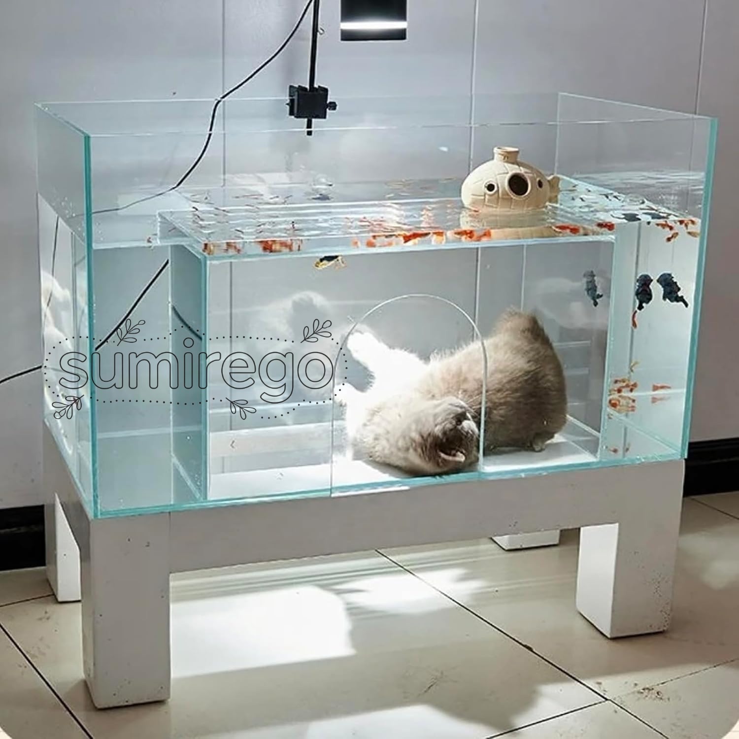 猫用ベッド 水槽 魚タンク 猫 金魚鉢 ベッド 103L 大きい 金魚 水槽 隠れ家 没入型鑑賞ガラス 猫の洞窟 トンネル付き 室内猫、カメ、ベタ用 猫用エンターテイメント機器 水漏れ