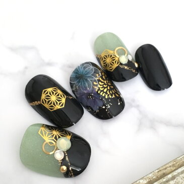 ネイルチップ つけ爪 かわいい デザイン 和装 ショート ロング シンプル 成人式 nail プレゼント 母 短い爪 小さい爪 大きい爪 ベリーショート ちび爪 結婚式 ウェディング 付け爪 ジェルネイル●グリーンブラックフラワー和装2