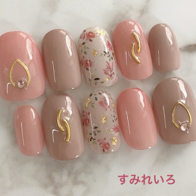 楽天すみれいろネイルネイルチップ つけ爪 デザイン かわいい ショート ロング ブライダル 春ネイル nail プレゼント 短い爪 小さい爪 大きい爪 ベリーショート ちび爪 ボタニカル くすみネイル 付け爪　押し花　ジェルネイル【1630】くすみピンク小花フラワーゴールドジュエル　b/f