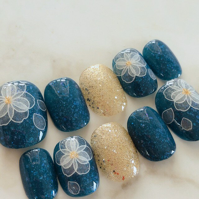 ネイルチップ つけ爪 ブライダルネイル かわいい ショート ロング デザイン 夏ネイル nail プレゼント 短い爪 小さい爪 大きい爪 ベリーショート ちび爪 大人ネイル 付け爪 オフィスネイル シンプル 【1831】マローブルーラインフラワー