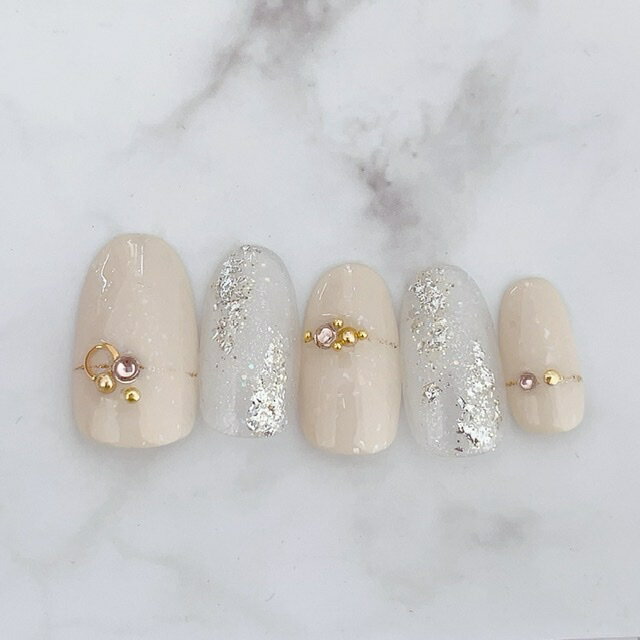 ネイルチップ つけ爪 ブライダルネイル かわいい ショート ロング デザイン 夏ネイル nail プレゼント 短い爪 小さい爪 大きい爪 ベリーショート ちび爪 大人ネイル 付け爪　オフィスネイル　シンプル【1927】アイボリーホイルラメ