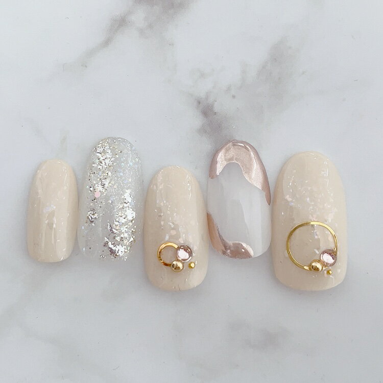 ネイルチップ つけ爪 ブライダルネイル かわいい ショート ロング デザイン 夏ネイル nail プレゼント 短い爪 小さい爪 大きい爪 ベリーショート ちび爪 大人ネイル 付け爪　オフィスネイル　シンプル【1929】アイボリーミラーネイルホイルダスト