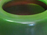 信楽モスグリーン火鉢、13号　W390×H270モスグリーン（オリジナル）。御使用の仕方によっては、素晴らしい空間が産み出される事と思います。