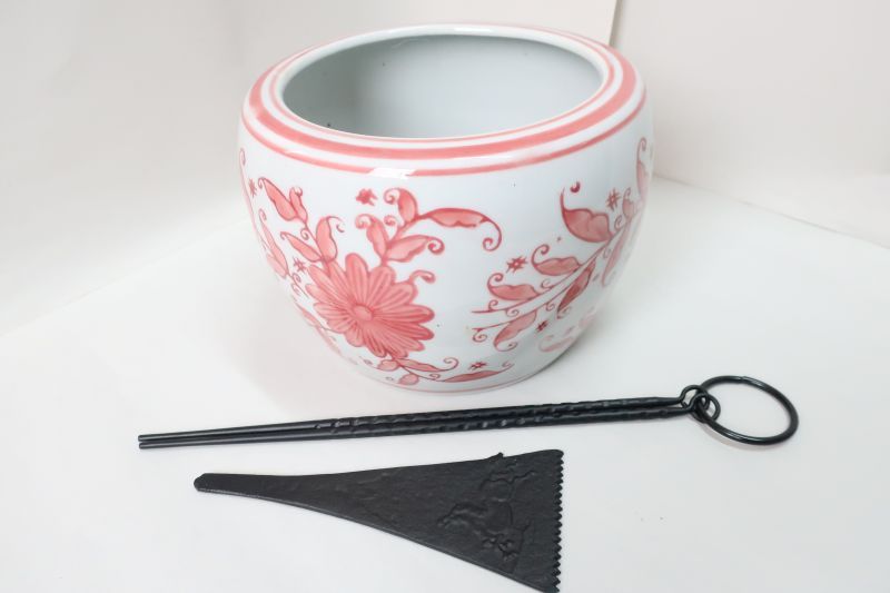 手火鉢（赤白花柄）セット　セット