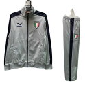 プーマ　PUMA-742382-742416　2012-13 T7 イタリア　ITALIA トラックジャケット・パンツ　上下セット画像はイメージ画像になりますご注文の際には商品番号又商品名の所の品番・カラーコードを確認の上ご注文頂けるようにお願い致します。「こちらの商品はメーカーの在庫状況をもとに定期的に更新しております。在庫状況は常に変動しておりますのでご注文の商品が在庫切れとなっている場合がございます。その場合は当店からお送りする確認メールにてお知らせいたしますのでご了承ください。」　