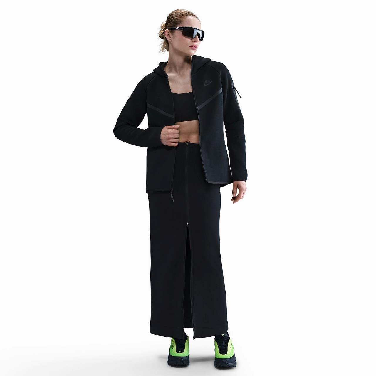 ナイキ NJP-HV6748-010 010 ナイキ ウィメンズ NSW テックフリース WR フルジップL/S フーディ (010)ブラック/(ブラック) レディース