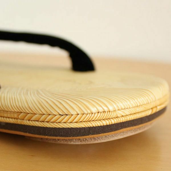 黒鼻緒　ビニール雪駄（ライト底）　サイズ：3L（約28．5cm）　[ お祭り用品 祭り用品 祭り衣装 祭り 衣装 和服 和装 浴衣 ゆかた せった 男性 紳士用 セッタ ぞうり 草履 履物 サンダル 甚平 ]