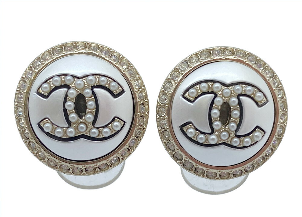 【未使用品】CHANEL シャネル　イヤリング　ラウンド　ラインストーン　ホワイト　ゴールド　パール　ロゴ　ココマーク　C20K　アクセサリー　ジュエリー　小物　レディース　箱付き未使用品　プレゼント【ブランドギャラリー東心斎橋店】