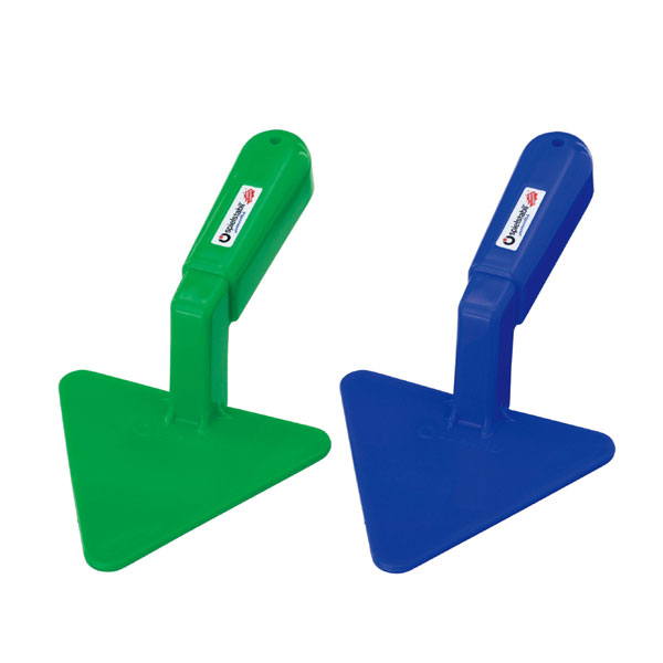 フックス 三角こて FU7601 知育玩具 知育 おもちゃ 砂場セット 砂場 ドイツ バケツ 砂場遊び お風呂 おもちゃ 一歳 1歳 2歳 プレゼント 男の子 ...