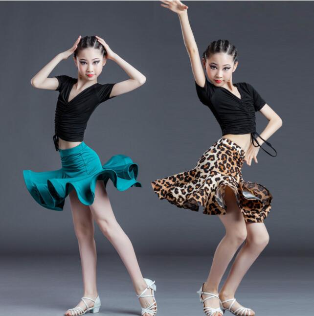 2点セット トップス バレエレオタード+スカート 子供ダンス キッズダンス ラテンダンス 半袖 長袖 ダンス服 ダンスウェア 女の子 衣装 ステージ衣装 バレエダンス ダンス衣装 チュチュ ジュニア 練習着 演出用 舞台 発表会 可愛い 女児 競技 110 120 130 140 150 160 170