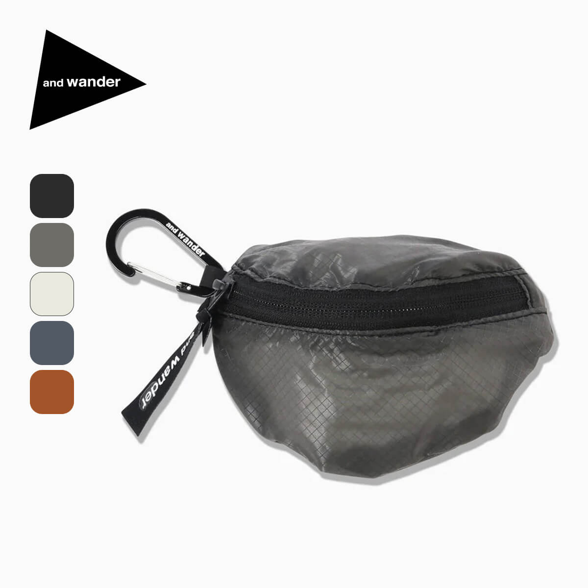 アンドワンダー シルミニポーチ and wander sil mini pouch 5745975215 ポーチ 小物入れ カラビナ付き 軽量 極薄 防水 引裂強度 おしゃれ キャンプ アウトドア