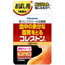 【注意！】こちらの商品は医薬品です。 医薬品は使用上の注意をよく読み用法・用量を守って正しくお使い下さい。 商品名【第3類医薬品】久光製薬 コレストン 42カプセル 内容量42カプセル 商品説明●血中の余分な脂質をとる 使用上の注意●1.次の人は服用前に医師又は薬剤師にご相談ください。 医師の治療を受けている人。2.次の場合は、直ちに使用を中止し、この説明文書を持って医師又は薬剤師にご相談ください。(1)服用後、次の症状があらわれた場合。 皮ふ……発疹・発赤、かゆみ 消化器…悪心、胃部不快感、胸やけ、食欲不振、腹痛、はきけ(2)1ヶ月位服用してもコレステロール値の改善がみられない場合。 (1ヶ月ほど服用後、医療機関でコレステロール値の測定をすること。)3.生理が予定より早くきたり、経血量がやや多くなったりすることがあります。 出血が長く続く場合は、医師又は薬剤師にご相談ください。4.次の症状があらわれることがありますので、このような症状の継続又は増強がみられた場合には、 服用を中止し、医師又は薬剤師にご相談ください。 下痢、軟便 効能・効果◇血清高コレステロールの改善◇血清高コレステロールに伴う末梢血行障害(手足の冷え・しびれ)の緩和 用法・用量●1日3回、次の量を食後に水又はぬるま湯で服用してください。成人(15歳以上)……1回2カプセル15歳未満…………服用しないこと(1)定められた用法・用量を厳守してください。(2)血清高コレステロールの改善には食事療法が大切なので、本剤を服用しても食事療法を行ってください。 成分・分量成人1日量(6カプセル)中に次の成分を含んでいます。●パンテチン(80%パンテチン水溶液)………375mg肝臓におけるコレステロール代謝の促進により、血液中の過剰なコレステロールを減少させ、血管壁への沈着を抑えます。●大豆油不けん化物(ソイステロール)………600mg大豆由来の成分で、腸管からのコレステロールの吸収を抑制し、排泄を促進します。●酢酸d‐α‐トコフェロール(天然型ビタミンE)……100mg抗酸化作用により、過酸化脂質の生成を抑制し、末梢血行障害 添加物添加物としてサフラワー油、ポリソルベート80、カプセルにグリセリン、酸化チタン、サンセットイエロー、FCF、ゼラチン、D-ソルビトールを含んでいます。 保管及び取扱上の注意※こちらの商品は、使用期限が【8ヶ月】以上ある商品を販売させていただいております※●(1)直射日光の当たらない、湿気の少ない涼しい所に保管してください。 また、服用のつどビンのフタをしっかりしめてください。(2)小児の手の届かない所に保管してください。(3)他の容器に入れかえないでください。(誤用の原因になったり、品質が変わることがあります。)(4)表示の使用期限を過ぎた製品は服用しないでください。 問合せ先久光製薬株式会社電話番号:0120-133250受付時間:月〜金9:00〜12:00、13:00〜17:50(土、日、祝を除く) 製造販売会社東海カプセル 販売会社 剤形カプセル剤 商品区分第3類医薬品 広告文責株式会社サンドラッグ/電話番号:0120-009-368 JAN4987188175323 ブランドコレストン※パッケージ・デザイン等は、予告なしに変更される場合がありますので、予めご了承ください。※お届け地域によっては、表記されている日数よりもお届けにお時間を頂く場合がございます。　