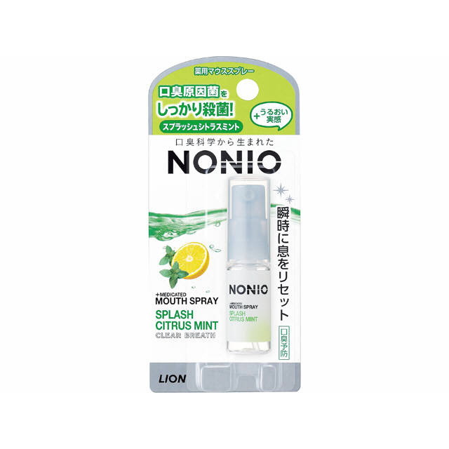 商品名NONIO　マウススプレー　スプラッシュシトラスミント　5ml内容量5ML商品説明●殺菌成分L（エル）ーメントールが口臭原因菌をしっかり殺菌し、口臭の発生を防ぐ。●湿潤剤ポリグルタミン酸配合。お口がしっとりうるおう。●手のひらサイズのコンパクトなスプレータイプだから、いつでもどこでも瞬時に口臭ケアできる。●フレッシュで爽快な「スプラッシュシトラスミント香味」製造販売会社（メーカー）ライオン広告文責株式会社サンドラッグ/電話番号:0120‐009‐368JANコード4903301282037ブランドNONIO※パッケージ・デザイン等は、予告なしに変更される場合がありますので、予めご了承ください。※お届け地域によっては、表記されている日数よりもお届けにお時間を頂く場合がございます。