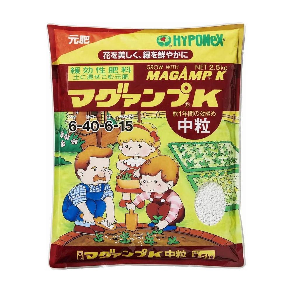 商品説明(製品の特徴)初めての園芸に使える心強い味方、植えつけ・植え替え時に元肥として土に混ぜ込むだけ 【特徴】 ・株元にばらまくタイプの追肥で約2ヵ月間の効きめ ・すでに植わっている植物の株元にばらまくだけで、肥料成分がゆっくり溶け、根にやさしく根の張りを良くする ・リンサン効果で丈夫な根をつくり、花・実つきを良くする ・草花・野菜の種まき、苗づくりの元肥としても最適 使用上の注意【注意事項】 使用に際しては必ず商品の説明をよく読んで、記載内容に従ってお使いください。効能／効果肥料用法／用量そのまま散布成分／分量N:P:K:Mg=6:40:6:15 問い合わせ先株式会社ハイポネックスジャパン TEL：06-6396-1122 受付時間：月〜金、10:00〜16:00まで　※土・日・祝日・年末年始・夏季休暇を除くメーカー名(製造販売会社)株式会社ハイポネックスジャパンブランド名ハイポネックス剤形粒剤広告文責株式会社サンドラッグ/電話番号:0120-009-368JAN4977517194842 ※パッケージ・デザイン等は、予告なしに変更される場合がありますので、予めご了承ください。※お届け地域によっては、表記されている日数よりもお届けにお時間を頂く場合がございます。肥料、マグァンプK、初心者、ベテラン、リンサン、、種まき、苗、花つき、実つき、根はり、草花、鉢花、球根、観葉植物、野菜、芝生、グランドカバー、花、植物、園芸、家庭菜園、ベランダ、庭、ガーデンぐ、家庭用、鉢植え、花壇、簡単、手軽