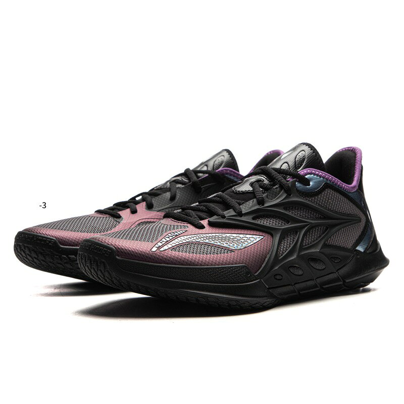LI-NING SPEEDシリーズ。優れたクッション性とグリップ力、サポート力を実現したプロフェッショナルモデル。 【LI-NING BOOM】BOOMミッドソールは、高負荷のバスケットボールにおいて、プレイヤーが瞬時に動き、素早くキレのある攻めを実現する反発力を実現。 【GCU LOC】足元全体にGCU耐滑・耐摩耗テクノロジーを採用、多くの大会やエリートアスリートによって証明されたこのテクノロジーは、耐滑性と耐摩耗性を大幅に向上させる。 【PROBAR LOC】PROBAR LOCがミッドソールの土踏まずの部分に埋め込まれており、足の前方部分と踵を接続、前方部分にあるスコップ形状のTPUと深く結び付けられており、前方部分の曲がり強靭性をアップし、コートからのすばやいフィードバックを足全体に伝える。 【SOLID SYSTEM】アッパーを包み込んでしっかりと締め付けてくれるシステムで、シューズ本体の安定性能を強化。足の前方部分と土踏まずの部分もカバー。 プレーヤーのニーズに合わせて締め具合を調整し、フィット性と快適性を向上させることが可能。強気で相手コートに攻め込み、コート状でも恐れることなく急な停止や方向転換が可能。 素材 : アッパー : テキスタイル+TPU+合成皮革 アウトソール : ゴム底 made in chinaメーカー希望小売価格はメーカーカタログに基づいて掲載しています