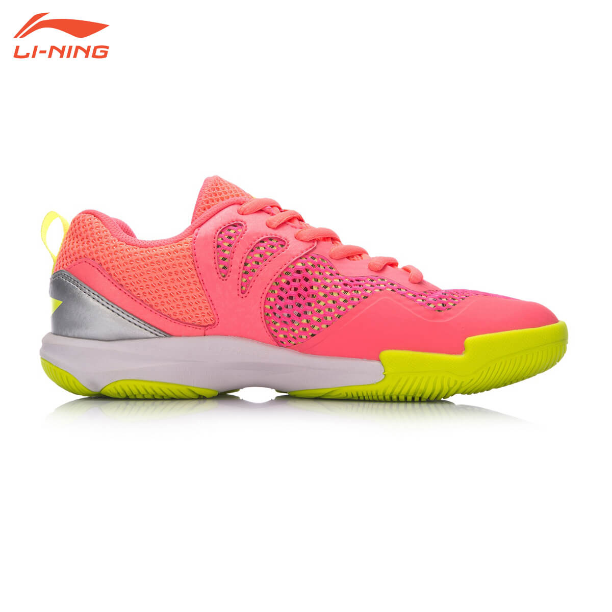 ラケットプロショップ SUNFASTのLI-NING AYTN034 バドミントンシューズ(レディース) リーニン【日本バドミントン協会審査合格品】｜アングル2