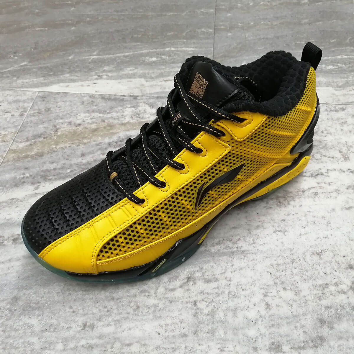 LI-NING AYAP023 バドミントンシューズ(ユニ/メンズ) リーニン