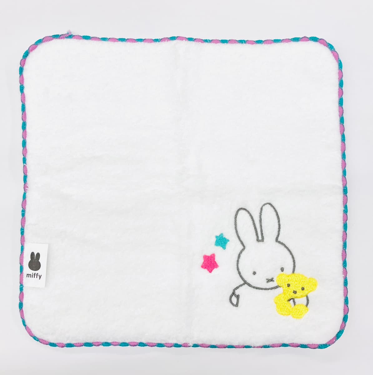 ミッフィー ふわふわ刺繍ハンカチーフ ピンク BS25-26 スクエア square キャラクターグッズ かわいい 大人 DickBruna タオルハンカチ パイピング ワンポイント プレゼント ギフト