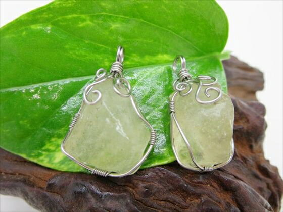 ※特価※【ペンダントトップ 】リビアングラス約6〜6.8g【鑑別済み】