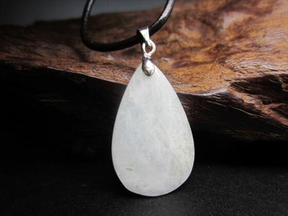 【ペンダントトップ】ブルームーンストーン5g【一点物】