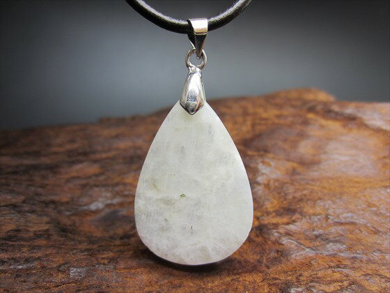 【ペンダントトップ】ブルームーンストーン6g【一点物】