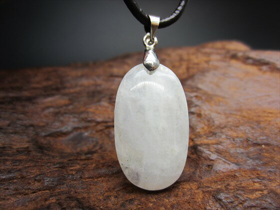 【ペンダントトップ】ブルームーンストーン5.5g【一点物】