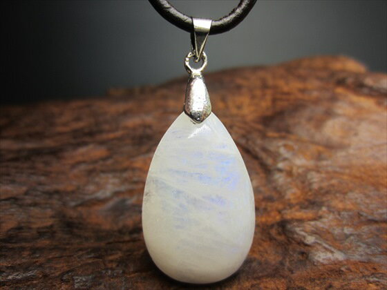 【ペンダントトップ】ブルームーンストーン5.5g【一点物】