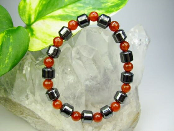 【均一ブレスレット】ヘマタイト(磁気なし)+レッドアゲート(赤メノウ)8×7.8+Φ6.2mm