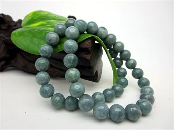 【均一ブレスレット】グアテマラ産翡翠(ジェダイト)品質AAAΦ9±0.2mm【鑑定済み】