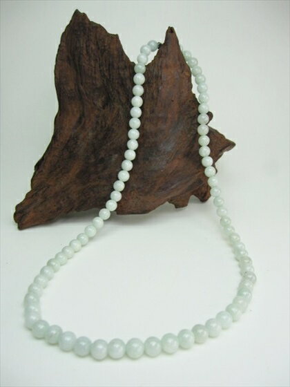 【ネックレス】翡翠(ジェダイト)品質AAAΦ8±0.2mm【鑑定済み】