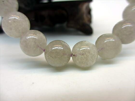 【ブレスレット】パープルリビアングラスΦ9.8±0.2mm【稀少色】【鑑定済み】【一点物】