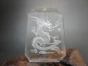 【ペンダントトップ】クリスタルガラス手彫り龍30×24×7mm【クリア】