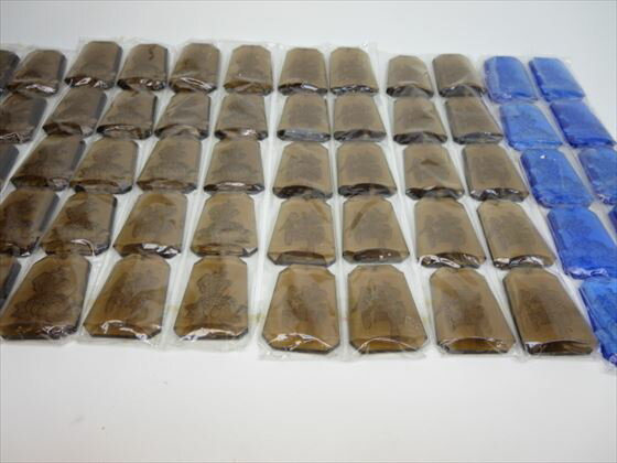 【ペンダントトップ】クリスタルガラス手彫り蓮花:佛37×28×7mm【ブラウン・ブルー】【60粒SET】【一点物】