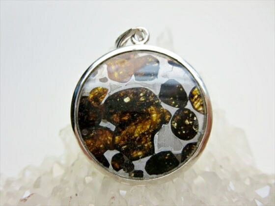 【ペンダントトップ】パラサイト(石鉄隕石)28×6mm【鑑別書付き】