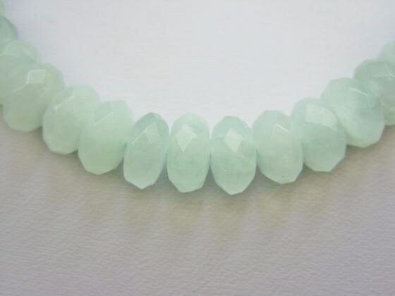 【連売り商品】アクアマリンボタン多面カット品質AAAΦ8.2×4.5mm