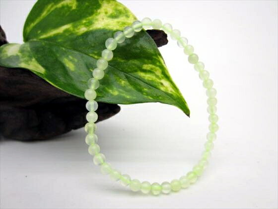 【均一ブレスレット】ネフライトΦ4.2±0.2mm