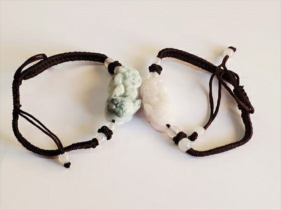 【均一ブレスレット】翡翠(ジェダイト)貔貅(ヒキュウ)紐タイプ・茶