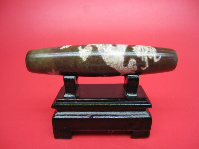 【龍神紅朱砂天珠】 台座付き