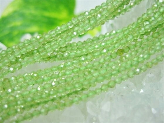 【連売り商品】ペリドット多面カット品質AAAΦ2±0.2mm