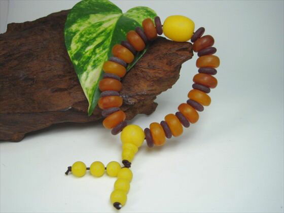 【均一ブレスレット】合成樹脂琥珀(アンバー)【つやなしタイプ】