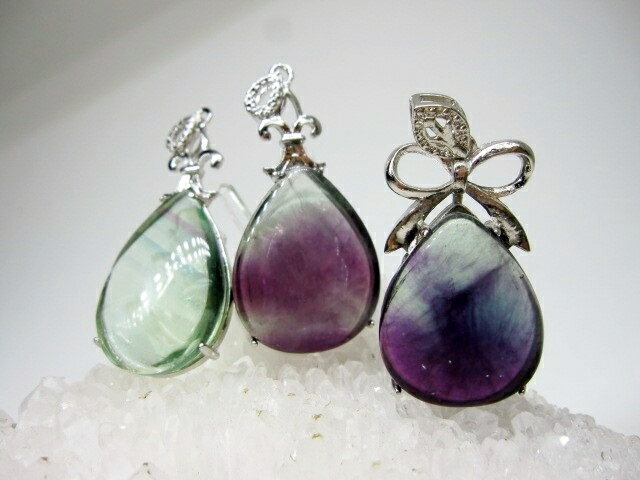 【ペンダントトップ】フローライト28-32×17-27×7-9mm
