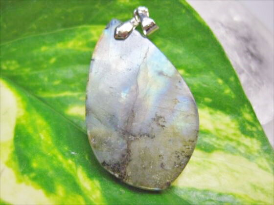 【ペンダントトップ】ラブラドライト7g【一点物】
