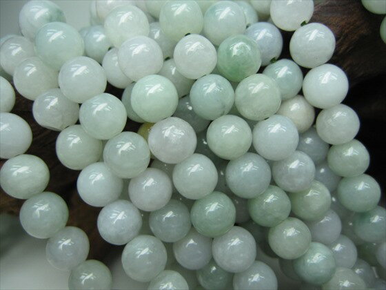 【連売り商品】翡翠（ジェダイト）品質AAΦ7±0.3mm【鑑定済み】