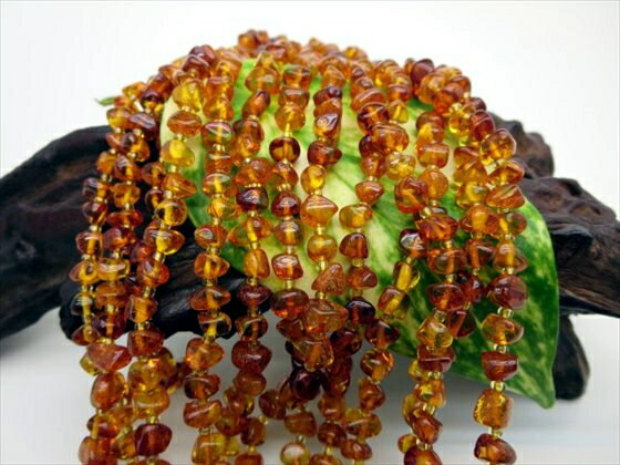 【さざれ連売り商品】天然琥珀品質AAA39cm