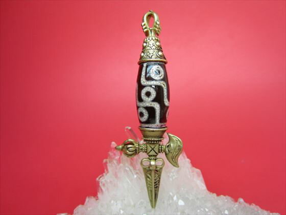 【チベット製品:ペンダントトップ】九眼天珠十字降魔杵82×14mm【一点物】