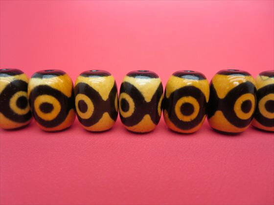 【チベット天珠】虎牙三眼天珠約17.5×13±0.5mm