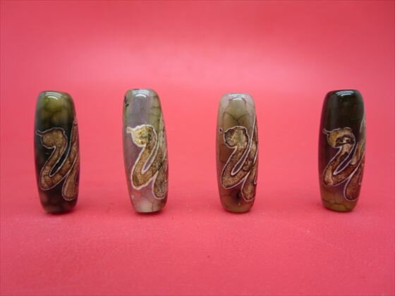 【チベット高級龍紋天珠】白蛇天珠30×10mm【2粒SET】