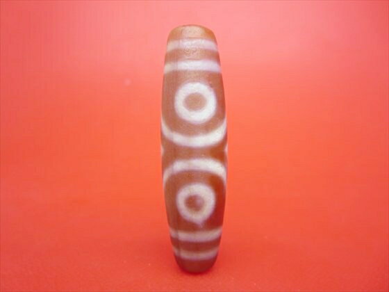 【チベット紅玉髄天珠】三眼天珠(ツヤなし)カーネリアン約50×13.8mm【一点物】