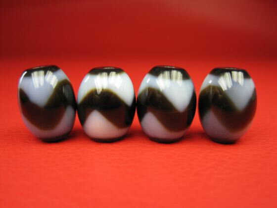 【チベット高級至純天珠】虎牙天珠15×12mm