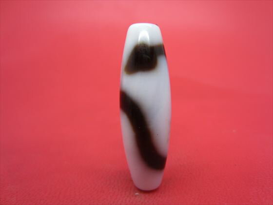【チベット高級天珠】白蛇天珠・白約38×12mm【一点物】